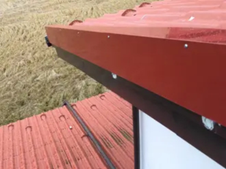屋根の水切り板金